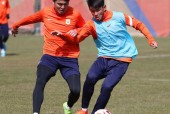 NINE GAME游泳预选赛，塞北玄武队与泰山闪电队强势反弹，体能对抗拉满！中场绞杀压制对手的简单介绍