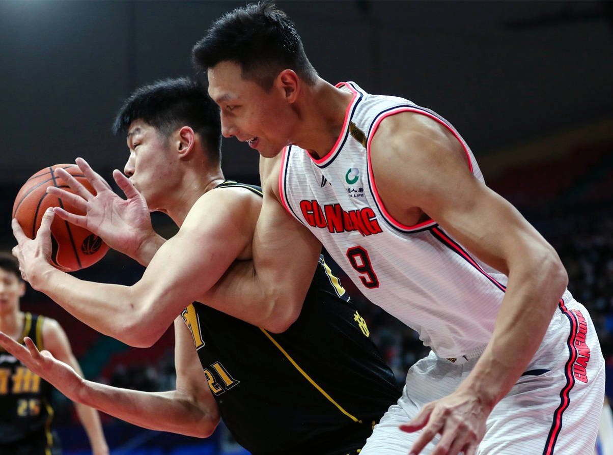 包含里程碑夜！广东宏远状态回暖，欧篮联今晨刷纪录，压力陡增，球队文化再被提及的词条