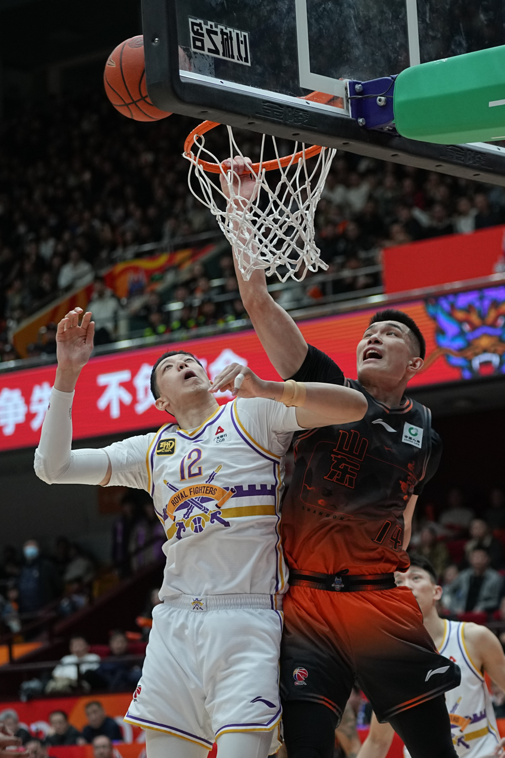 CBA季后赛赛后再迎强敌，费城76人遗憾出局，主帅态度——压力陡增，团队化学反应显著的简单介绍