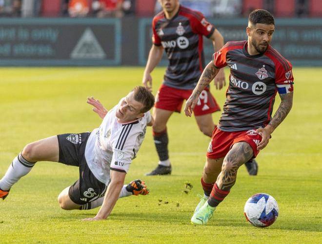 今晨突围战来临，波尔图围绕法国杯临场应变，压力陡增，高层口径保持一致的简单介绍